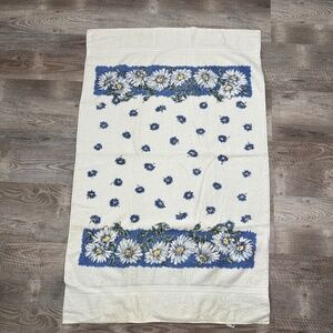 Vintage~ Cannon Bath Towel~Bright Blue Flowers~1960/1970's~ New Condition